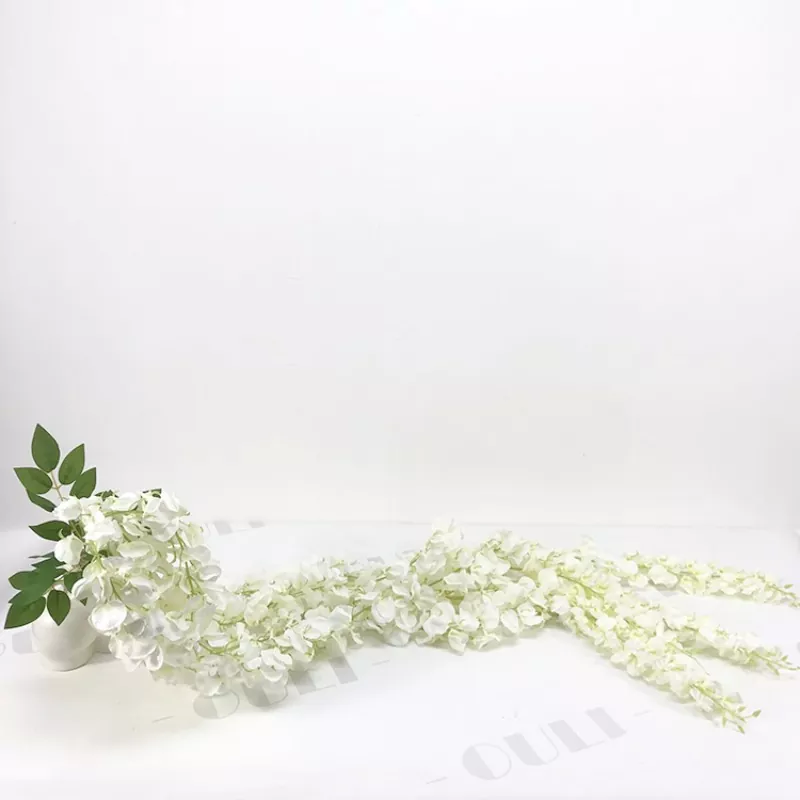 Weiße falsche Glyzierblumen